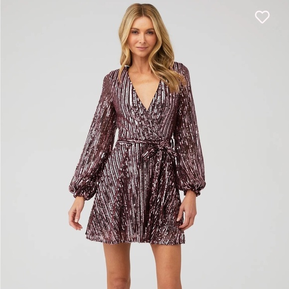 Bardot Dresses & Skirts - BARDOT - STRIPE SEQUIN BELLISSA DRESS women’s size medium